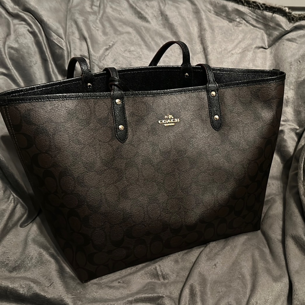 Coach Brown Leather City Tote with Gold Hardware NWOT